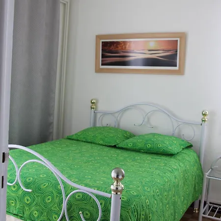 Apartment 2 Pieces Calme Et Fonctionnel *